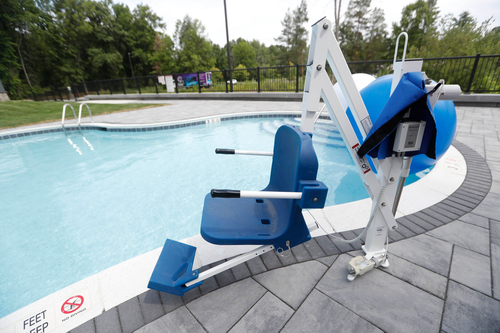 Handicap accessible